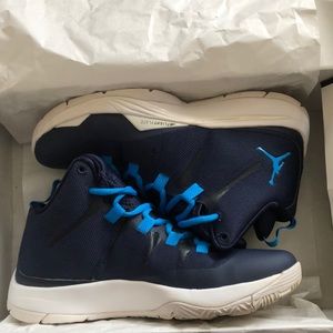 Womens jordan nike shoes